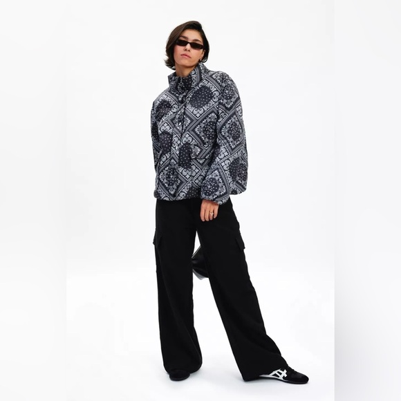 NWT - BDG Ola patchwork printed puffer jacket - Size S/M - Picture 2 of 8